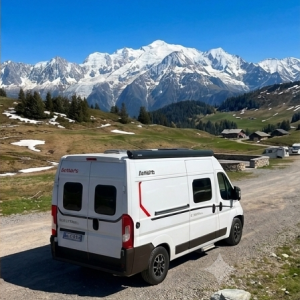 Van annecy location